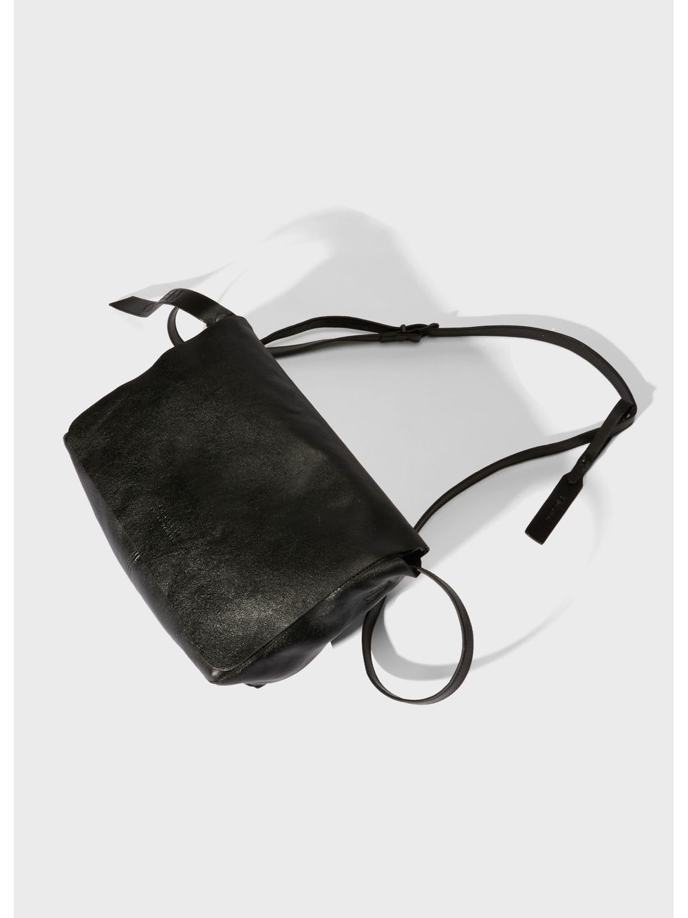 Osklen — Small leather crossbody e-basics bag