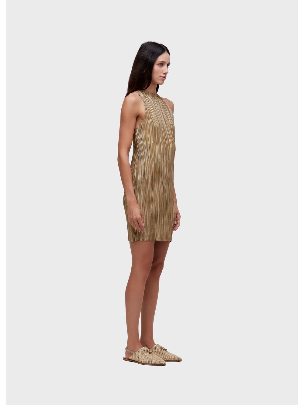Osklen — Raglan short pleated “gold” dress